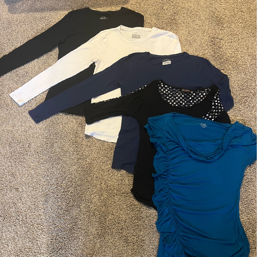 Maternity lot.  5 tops